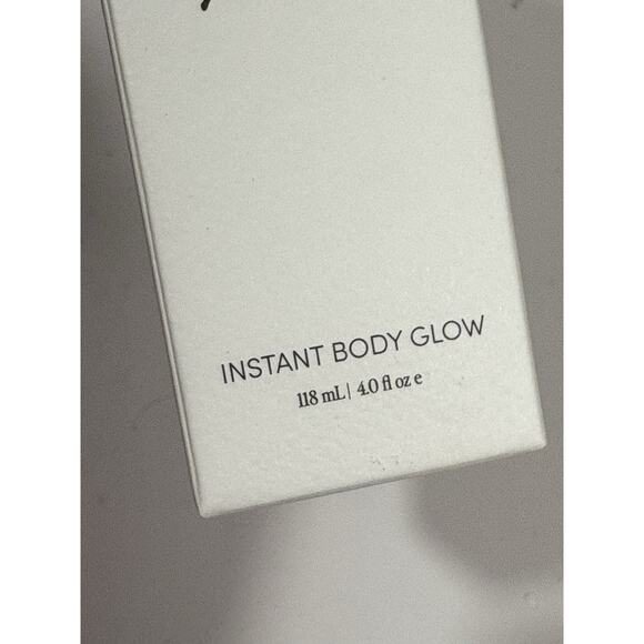 Dolce Glow Mia Instant Body Glow Luxury Hydrating Formula-118mL/4 Oz New In Box - Picture 5 of 6